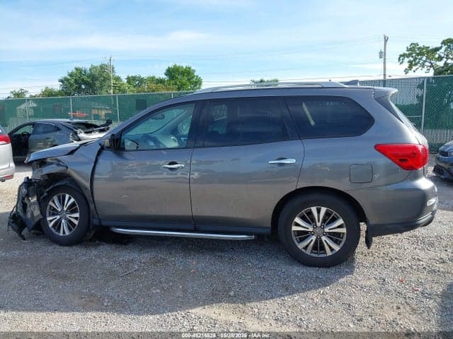2019 NISSAN PATHFINDER SV 15