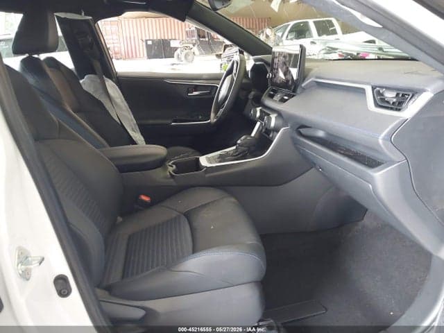 2025 TOYOTA RAV4 HYBRID XSE 5
