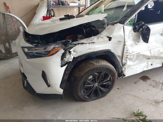 2025 TOYOTA RAV4 HYBRID XSE 6