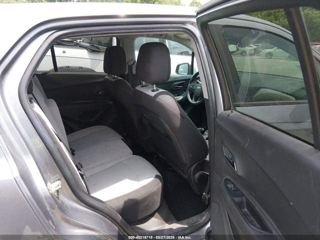2020 CHEVROLET TRAX AWD LS 8