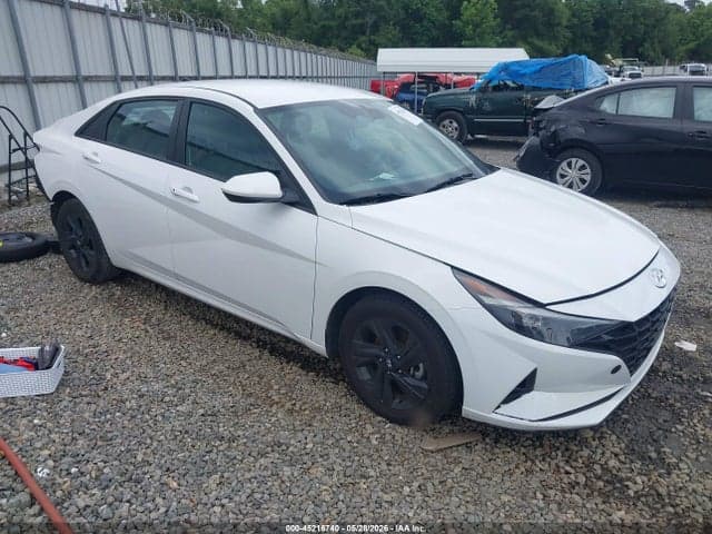 2023 HYUNDAI ELANTRA SEL - 1