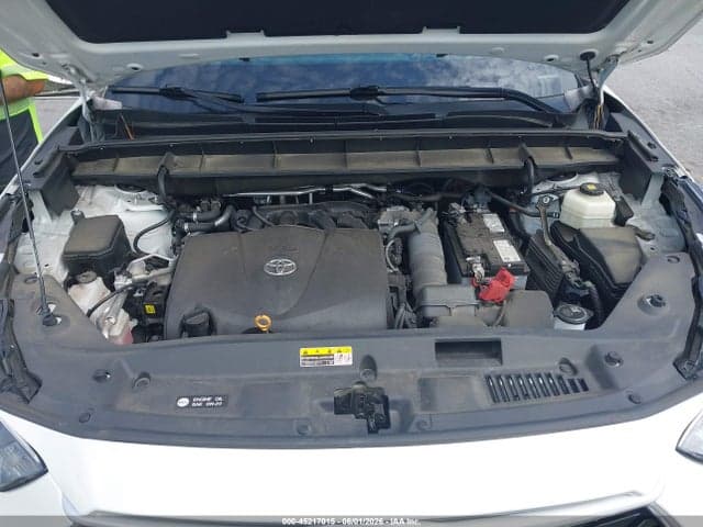 2021 TOYOTA HIGHLANDER XLE 10
