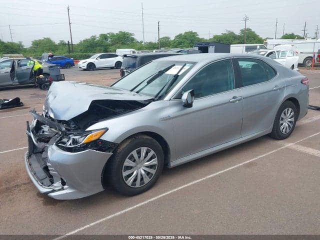 2020 TOYOTA CAMRY LE HYBRID 2