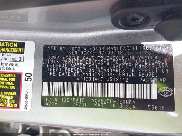 2020 TOYOTA CAMRY LE HYBRID 9
