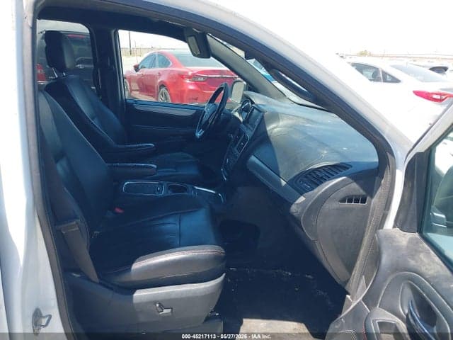2017 DODGE GRAND CARAVAN GT 5