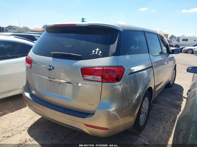 2017 KIA SEDONA LX 4