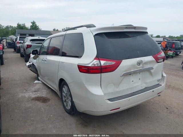 2017 TOYOTA SIENNA LIMITED PREMIUM 7 PASSENGER 3