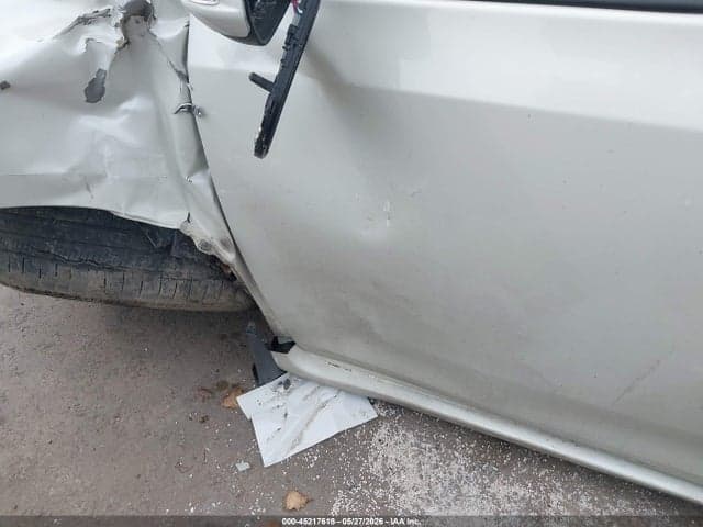 2017 TOYOTA SIENNA LIMITED PREMIUM 7 PASSENGER 21