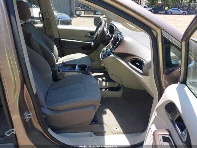 2017 CHRYSLER PACIFICA TOURING PLUS 5