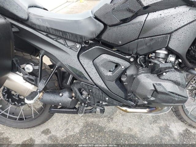 2025 BMW R 1300 GS 8