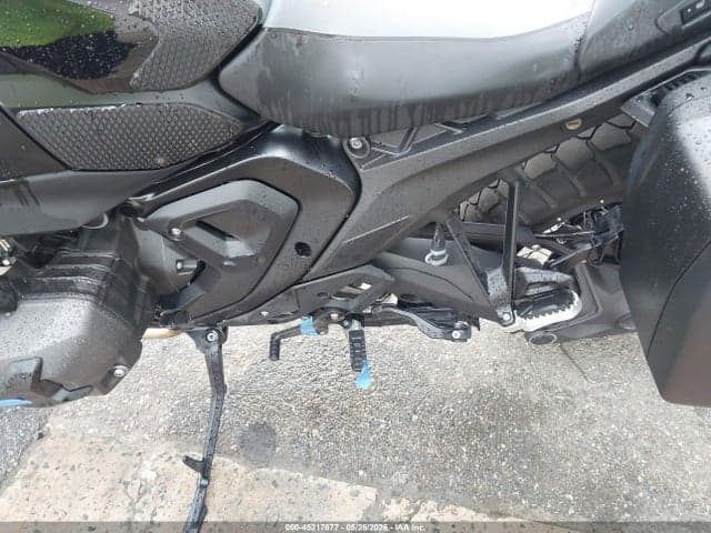 2025 BMW R 1300 GS 9