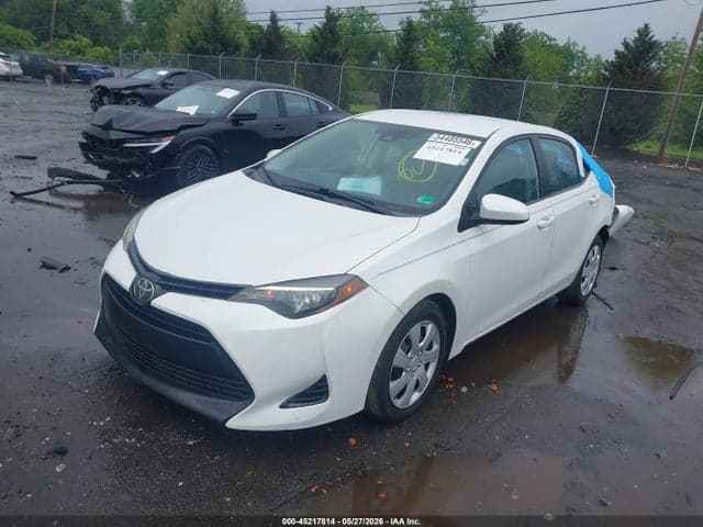 2017 TOYOTA COROLLA LE 2