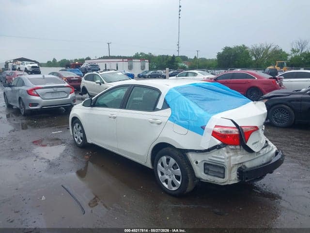 2017 TOYOTA COROLLA LE 3