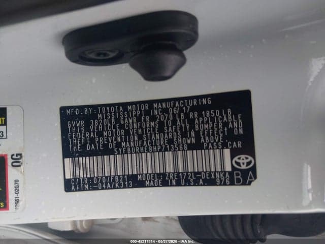 2017 TOYOTA COROLLA LE 9