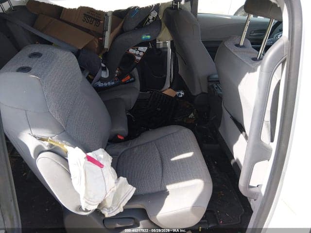 2021 TOYOTA SIENNA LE 8