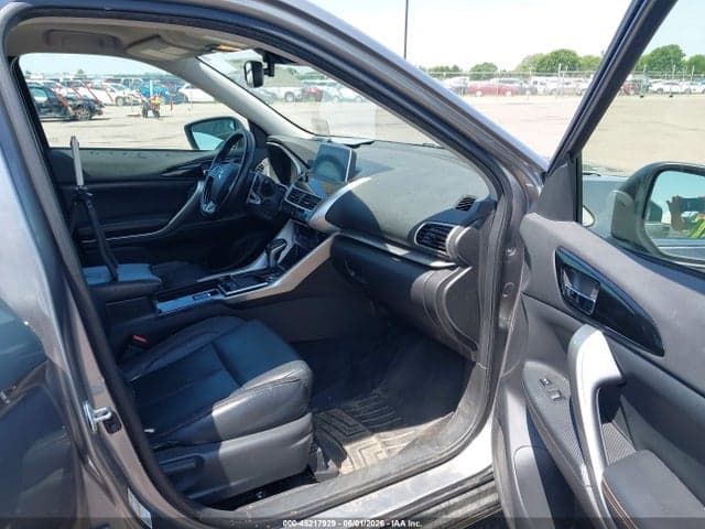 2019 MITSUBISHI ECLIPSE CROSS SEL 5