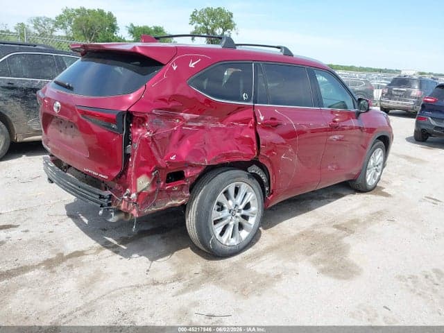 2023 TOYOTA HIGHLANDER LIMITED 4