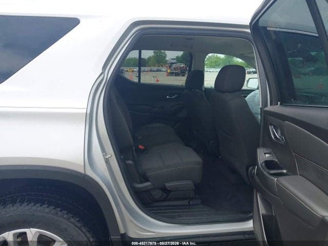 2019 CHEVROLET TRAVERSE LS 8