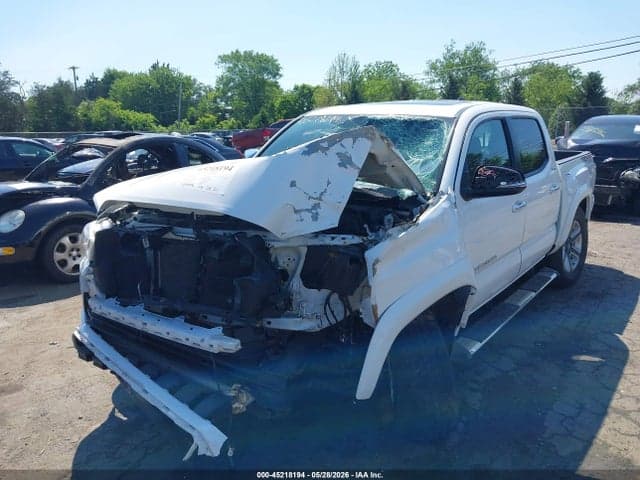 2017 TOYOTA TACOMA LIMITED 6