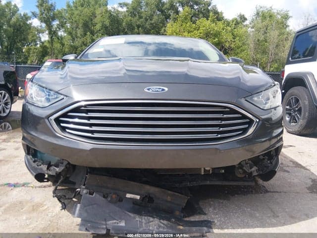 2017 FORD FUSION SE 6