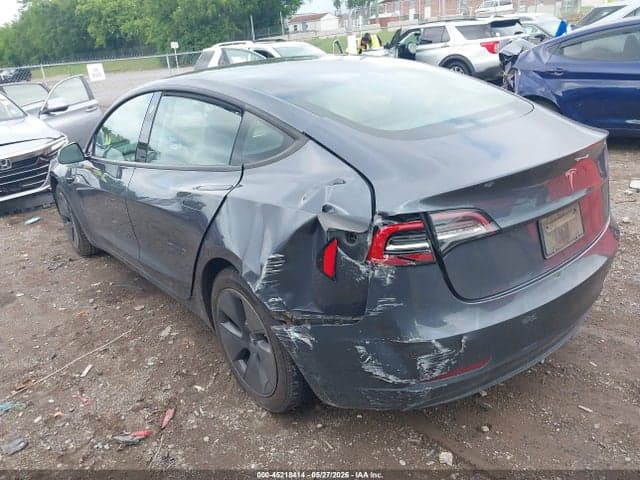 2021 TESLA MODEL 3 STANDARD RANGE PLUS REAR-WHEEL DRIVE 3