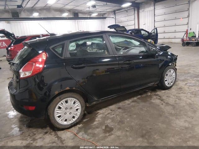 2017 FORD FIESTA SE 4