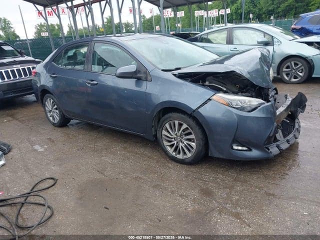 2017 TOYOTA COROLLA XLE 1
