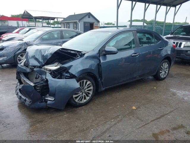 2017 TOYOTA COROLLA XLE 2