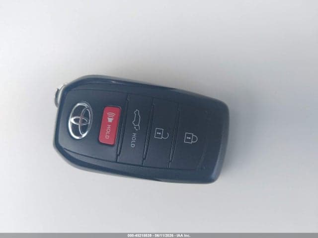 2024 TOYOTA HIGHLANDER XLE 11