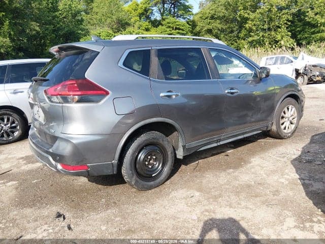 2019 NISSAN ROGUE SV 4
