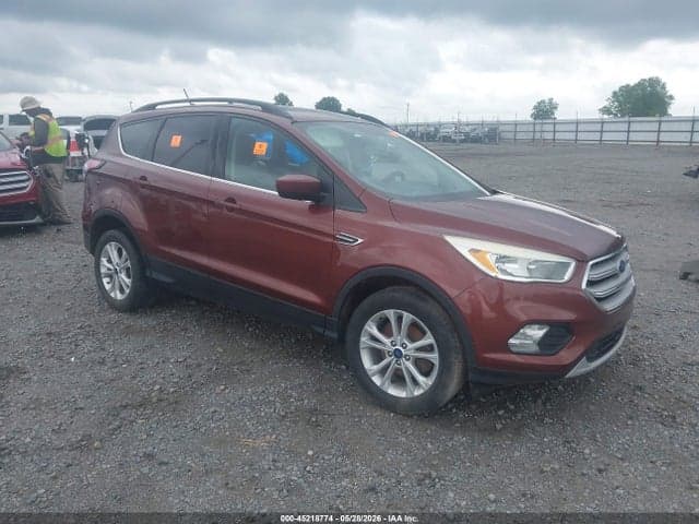 2018 FORD ESCAPE SE - 1