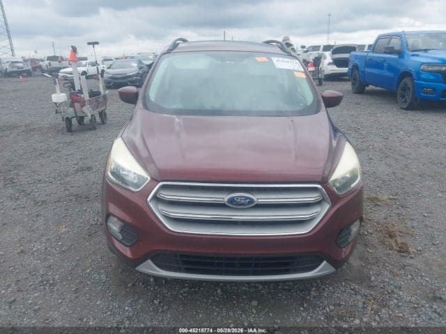 2018 FORD ESCAPE SE 11