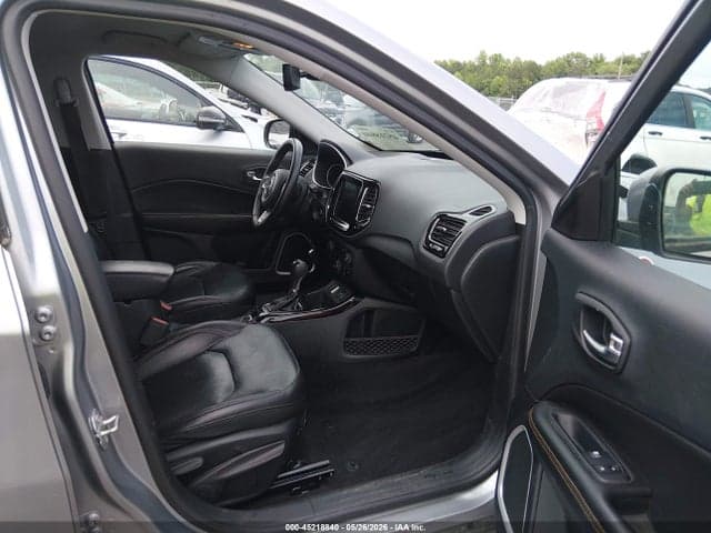 2019 JEEP COMPASS LIMITED FWD 5