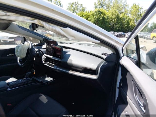 2024 TOYOTA PRIUS LIMITED 5
