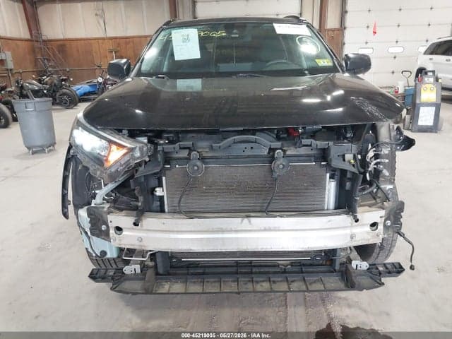 2020 TOYOTA RAV4 LE 18