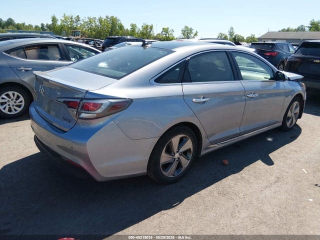 2017 HYUNDAI SONATA HYBRID LIMITED 4