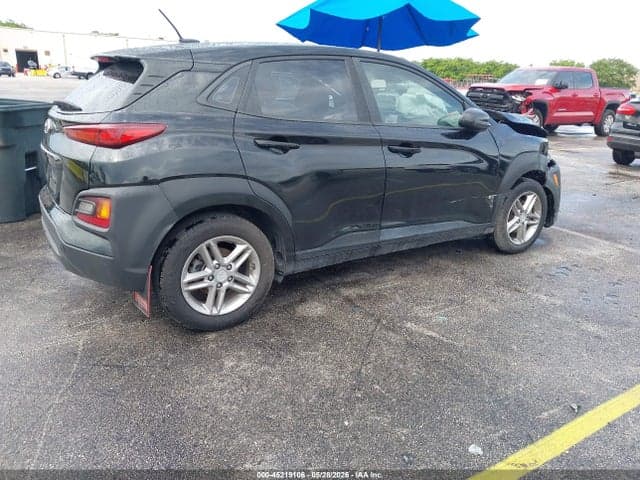 2020 HYUNDAI KONA SE 4