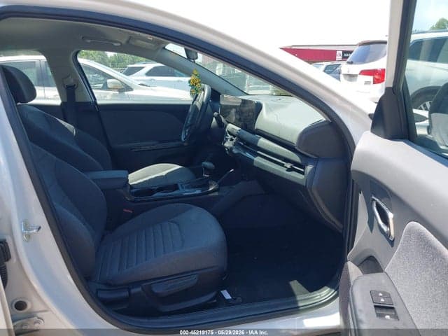 2025 KIA K4 EX 5