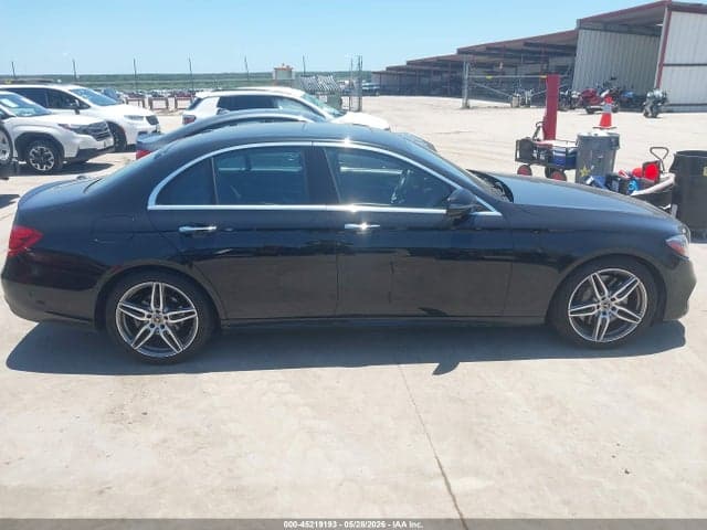 2018 MERCEDES-BENZ E 300 13
