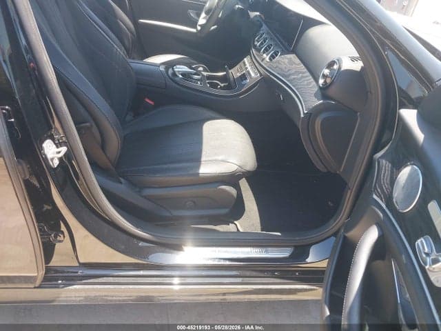2018 MERCEDES-BENZ E 300 5