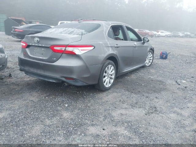 2020 TOYOTA CAMRY LE 4