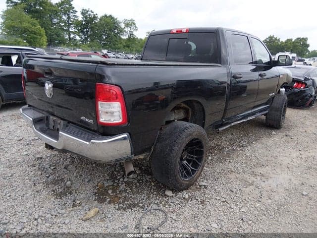 2022 RAM 2500 TRADESMAN 4X4 6'4 BOX 4