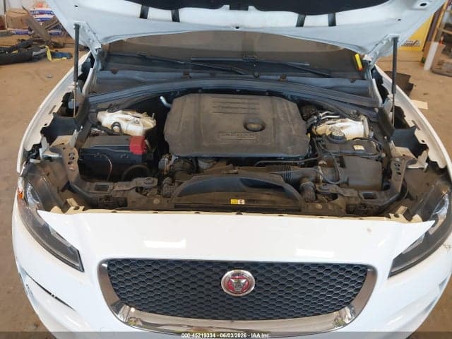 2017 JAGUAR F-PACE 20D 10