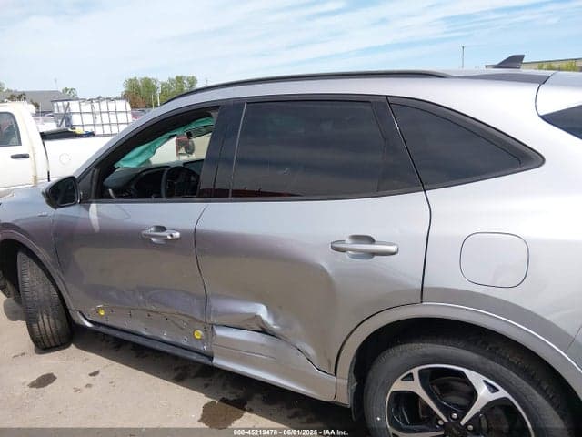 2024 FORD ESCAPE ST-LINE ELITE 14