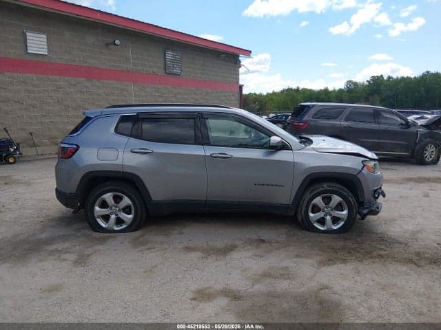 2017 JEEP NEW COMPASS LATITUDE 4X4 13