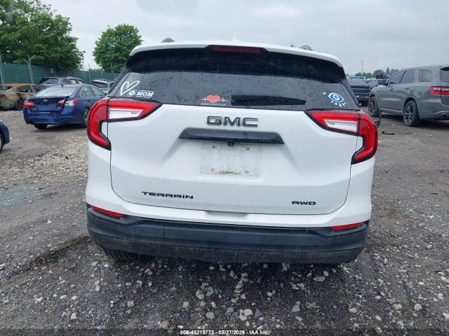 2022 GMC TERRAIN AWD SLT 15