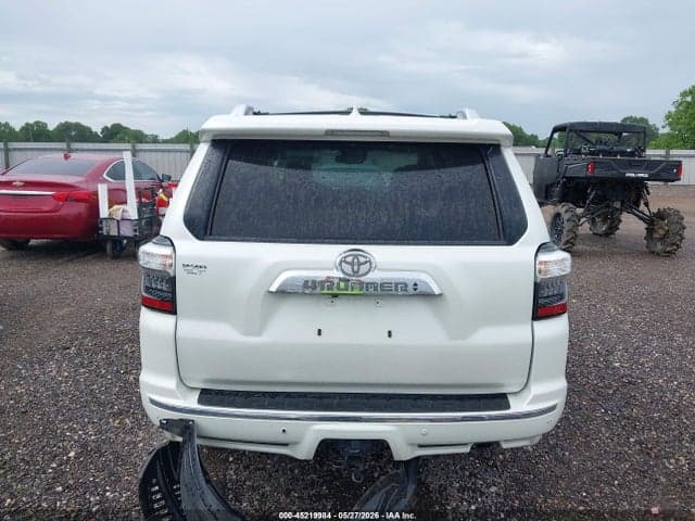 2022 TOYOTA 4RUNNER LIMITED 17