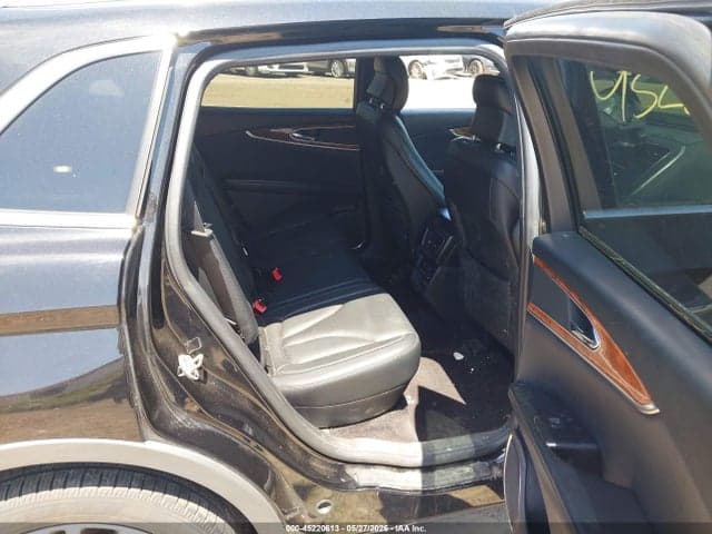 2017 LINCOLN MKX RESERVE 8
