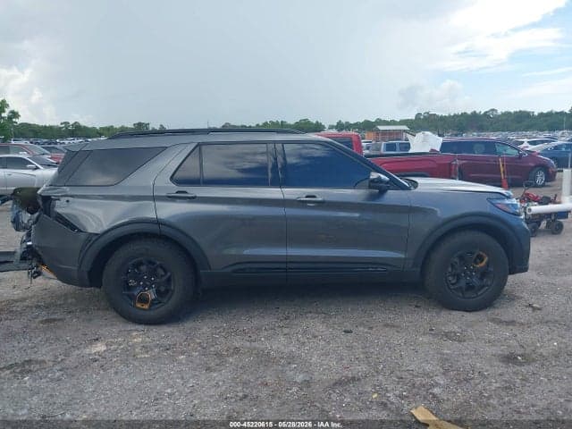 2026 FORD EXPLORER TREMOR 13