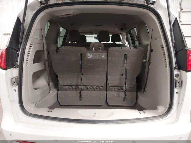 2021 CHRYSLER VOYAGER L 17